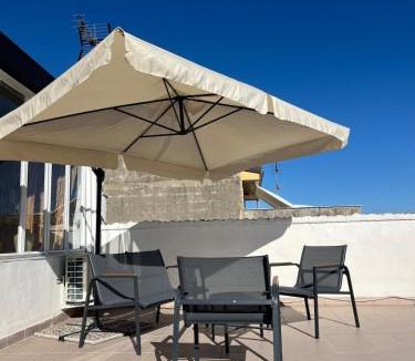 Mussomeli Apartment | Casa Manzoni- Appartamento con terrazzo in centro
