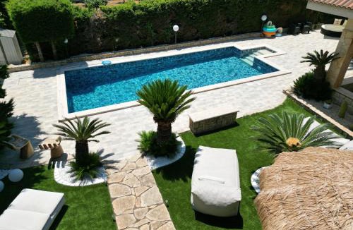 Agrigento House | Villa Alaimo Pool & Sea