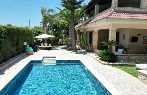 Agrigento House | Villa Alaimo Pool & Sea
