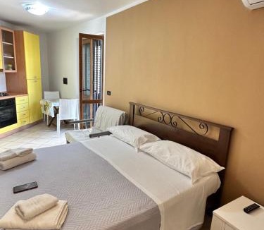 Scilla Apartment | Appartamenti Scilla Paese Albergo