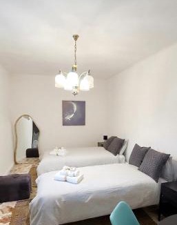 Caltanissetta Apartment | La Zolfara & La Cristallina Guest House