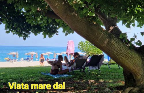 Santa Caterina Dello Ionio Marina Apartment | Nina's House di Arianne, a 300 m dal mare