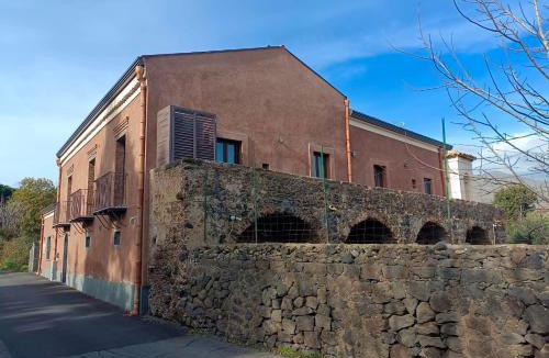 Randazzo House | CASALE DILETTOSO Etna Relais