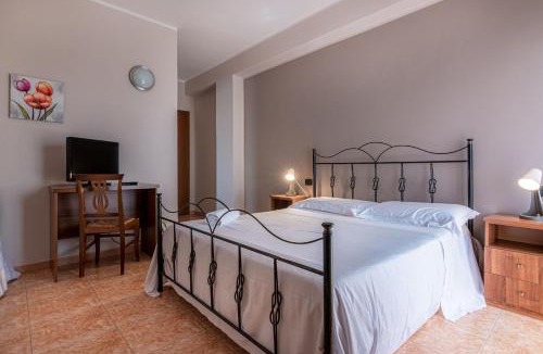 Capo Rizzuto Bed & Breakfast | Hotel Ristorante L'Orizzonte