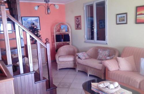 Licata House | Holiday Home Exklusive Villa mit Strandblick by Interhome
