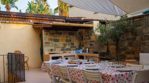 Mazzaforno Villa | Villa Medina