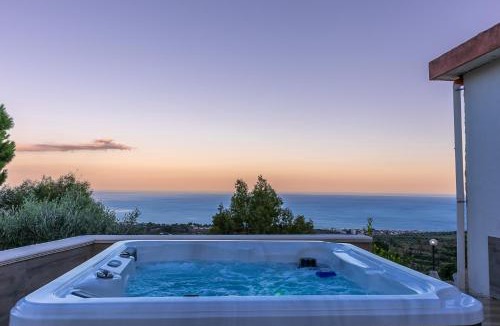 Montauro Villa | Villa Amare-Jacuzzi panorama private parking