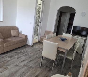 Bivona Apartment | Ampia terrazza privata a due passi da Pizzo e Tropea