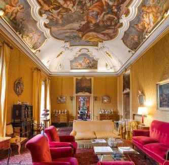 Albergheria House | Palazzo Arone dei Baroni di Valentino