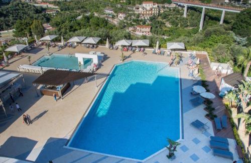 Seiano Hotel | Grand Hotel Moon Valley