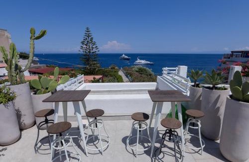 Lipari Historic Centre Apartment | Villa Sea Rose