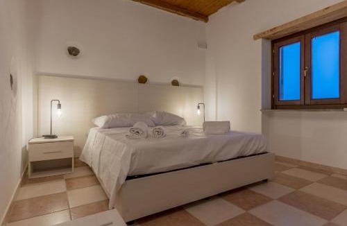 Squillace House | La casetta b&b