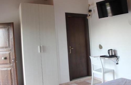 Squillace House | La casetta b&b