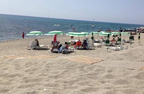 Brancaleone Marina House | Hotel Lungomare Brancaleone