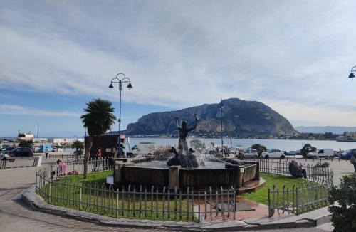 Mondello Villa | Villino Tecla Mondello