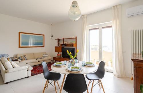 Cannizzaro Apartment | Seafront balcony Aci Castello, Private parking