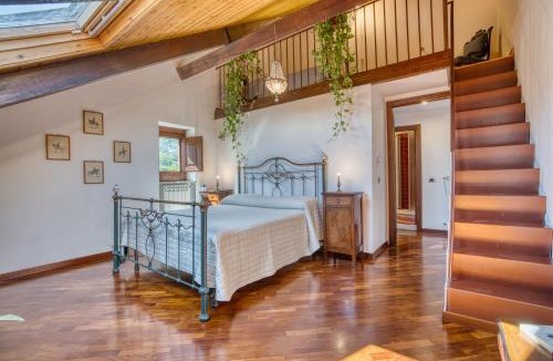 Angri Apartment | Villa Desiderio Elysia Penthouse with Vesuvius View