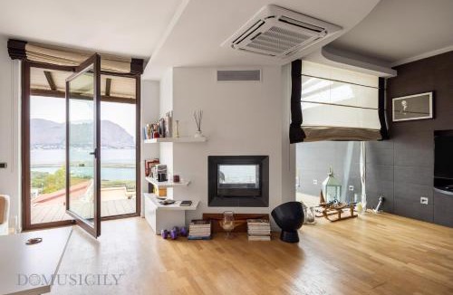 Addaura Apartment | Villa Maurino by DomuSicily