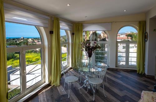 San Leone Villa | La Terrazza sul Tramonto - Apartment in a villa near the sea in San Leone - Parking and Air Conditioning