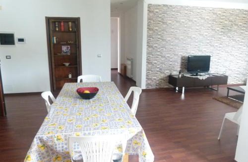 Aspra Apartment | Villa Aurora Appartamento in villa con piscina
