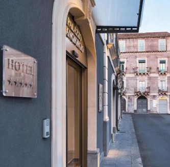 Catania City Centre Hotel | Palazzo Sangiorgio
