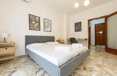 Rione Sanita Apartment | Appartamento 2BR per 5 con Patio Privato - Vicino Centro