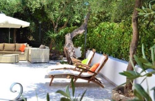 Forio House | Ischia-Forio-Punta Caruso-La Grille du coq-villa 4 il prezzo della villa è riferito all'intero alloggio con il limite delle persone previste n 6