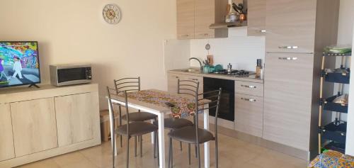 Sant'Alessio Siculo Apartment | Appartamento fronte mare