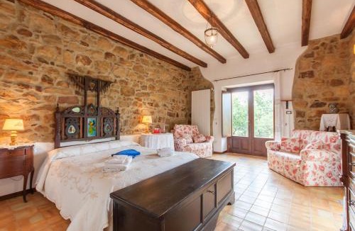 Castel di Lucio Villa | Villa Olmo With Private Pool - Happy Rentals