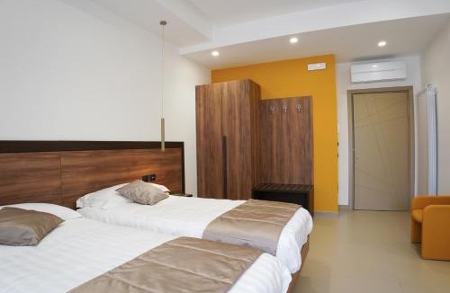 Frattamaggiore Bed & Breakfast | Villa Mafalda B&B