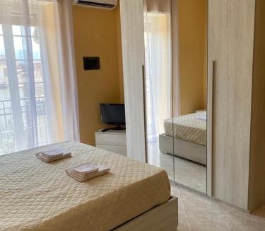 Fondi Bed & Breakfast | B&B Mirò