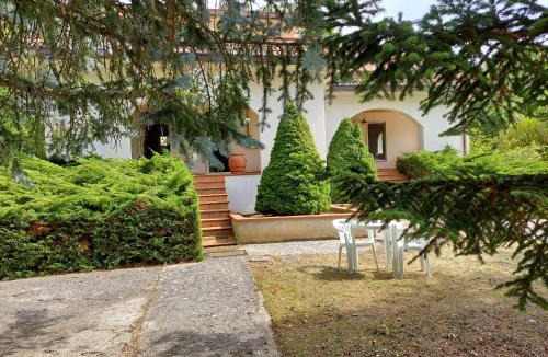 Santa Maria del Molise Villa | Villa Angela Santa Maria del Molise