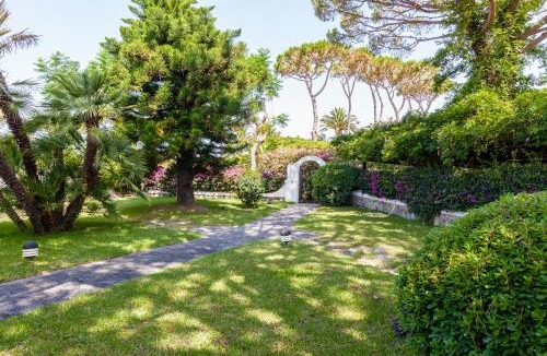 Succhivo Villa | Villetta con Giardino esclusivo di 1000 mq, Piscina, Tennis, Calcio, Bocce