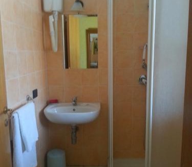 Falerna Hotel | Hotel Mistef