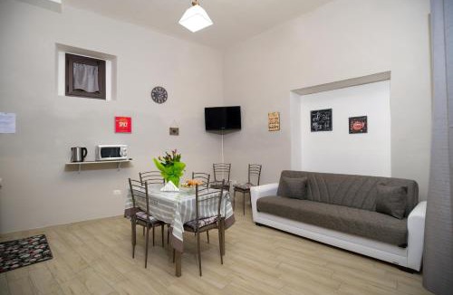 Campinola House | Casa Vacanze Del Core