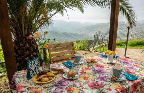 Laureana Cilento House | Villa Nigro