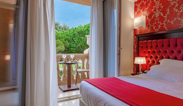 La Paloma Blanca Hotel