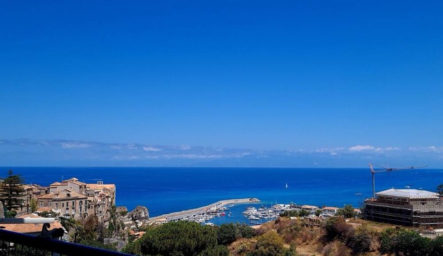 House Marina view