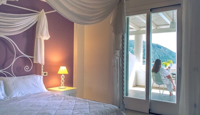 Hotel Mea - Aeolian Charme