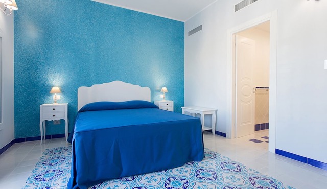 Odysseus Hotel