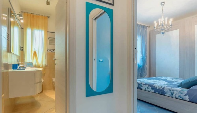 Beautiful private villa for 6 guests with A/C, WIFI, private pool, TV, patio and parking