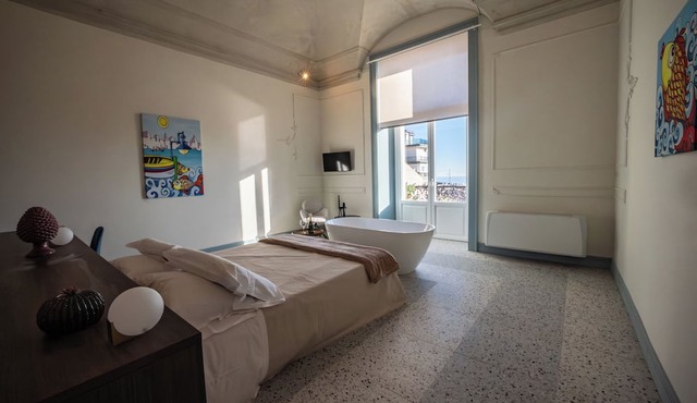 Des Bains Chambre & Suite