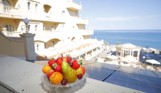 Hellenia Yachting Hotel
