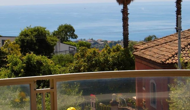 Catania Hills Residence