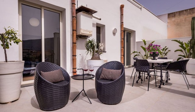 Lovely apartment for 4 guests with A/C, WIFI, TV and terrace