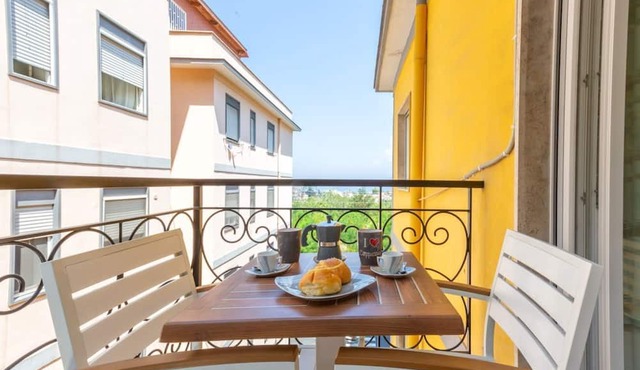 New & Stylish two Bedroom Apartment with Balconies