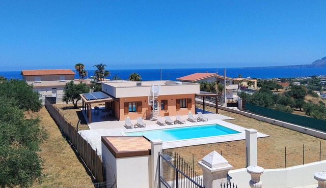 2 bedroom nice home in Balestrate