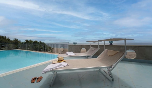 Aurora View Resort - Boutique Suites