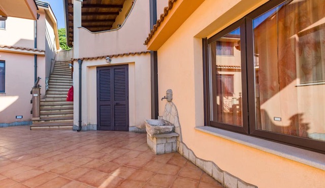 Apartment 'Casa Del Cedro' with Sea View, Private Terrace and Wi-Fi
