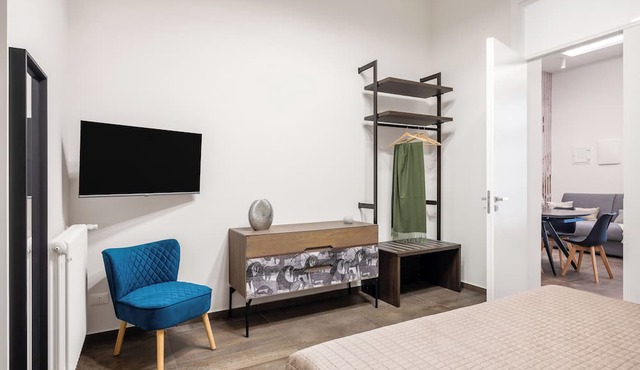 Casta Diva Fervore Apartments